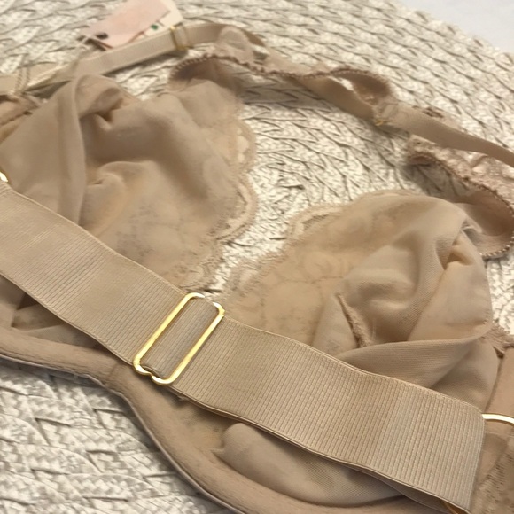 Free people x HAH Two timer bra new nude 🌟🌟 - Picture 6 of 6